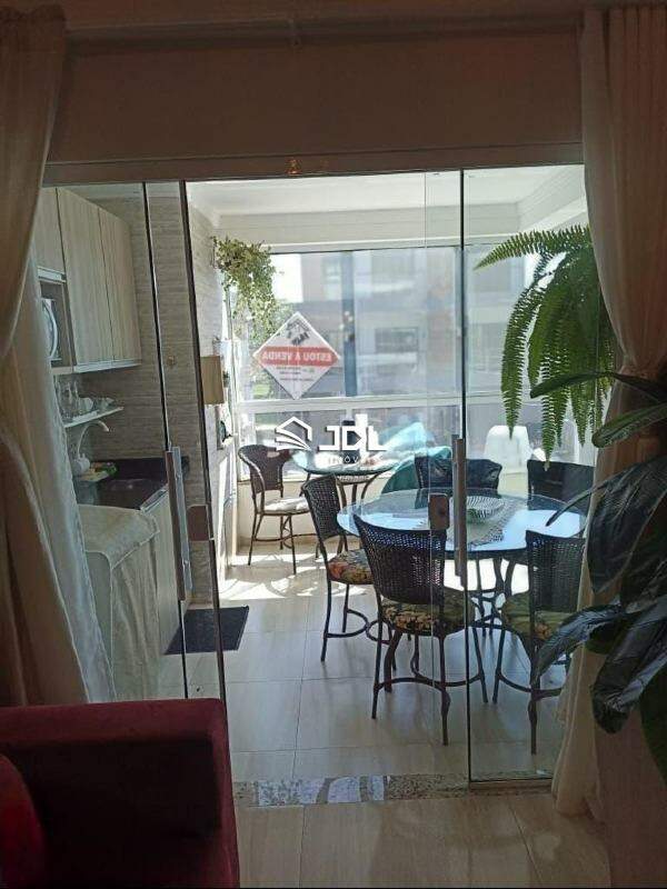 Apartamento à venda no bairro Itajuba: 