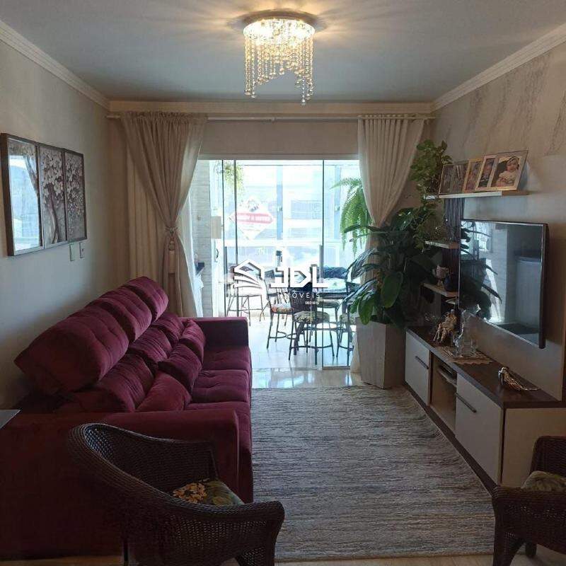 Apartamento à venda no bairro Itajuba: 