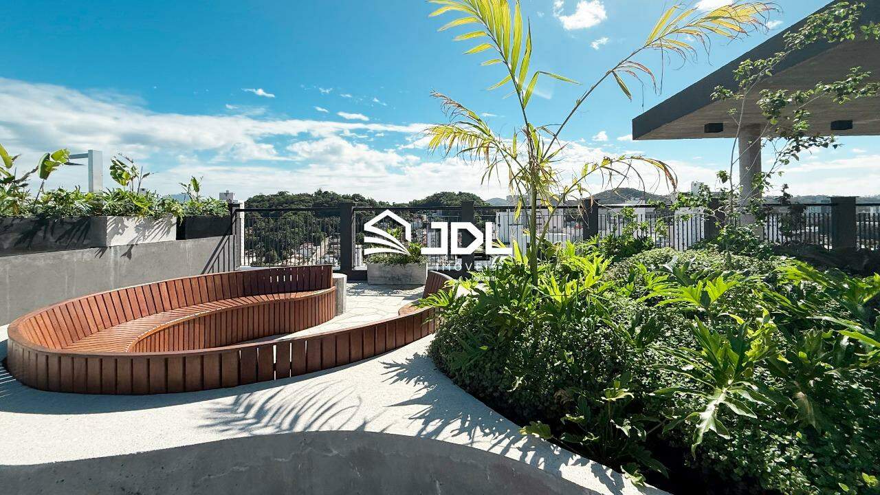Apartamento à venda no bairro Vila Nova: 