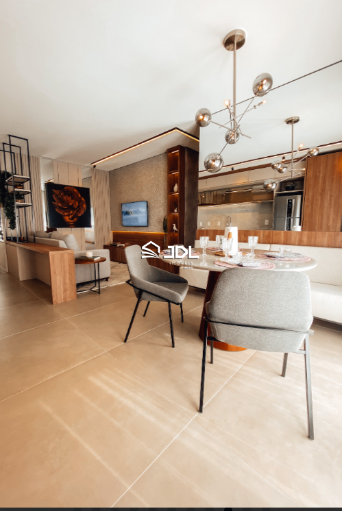 Apartamento à venda no bairro Armação: 