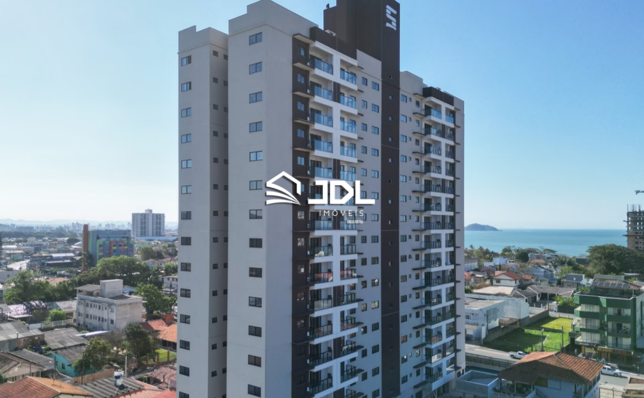 Apartamento à venda no bairro Armação: 