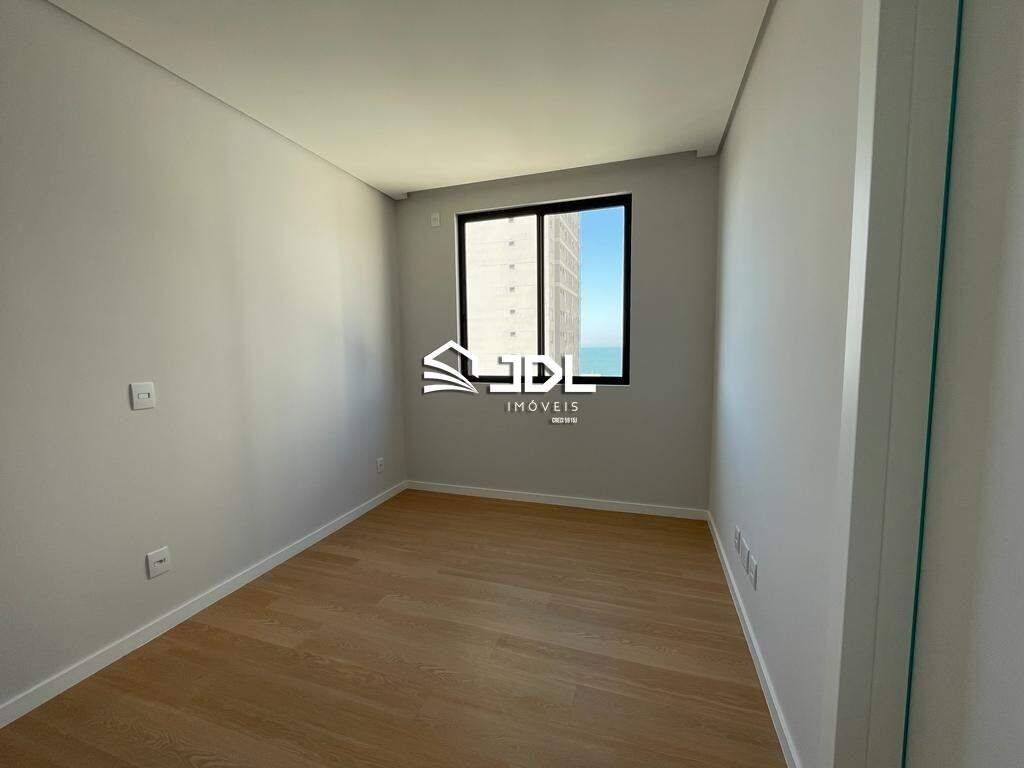 Apartamento à venda no bairro Centro: 