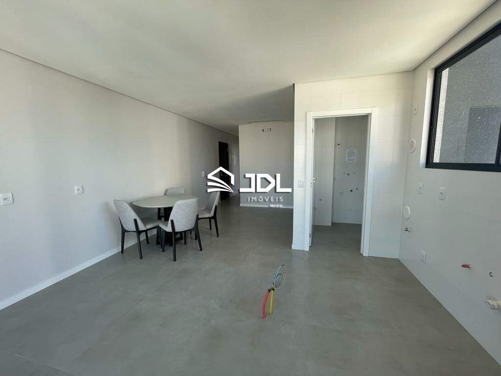 Apartamento à venda no bairro Centro: 