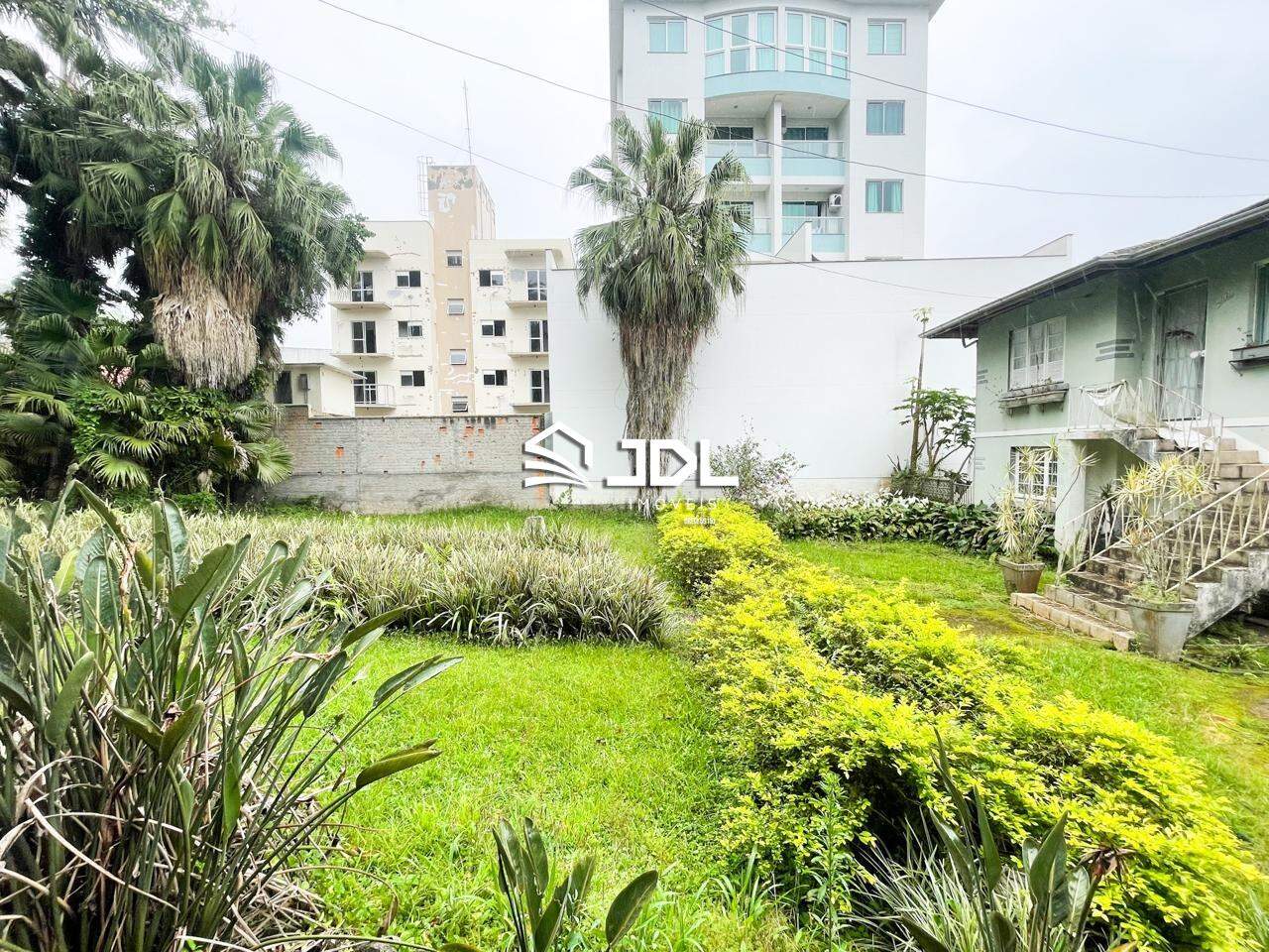 Terreno à venda no bairro Velha: 