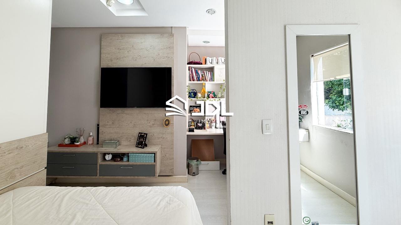 Casa à venda no bairro Escola Agrícola: 