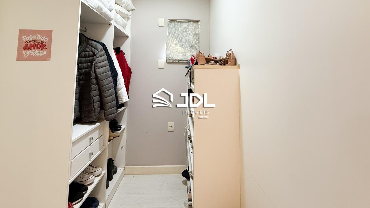 Casa à venda no bairro Escola Agrícola: 