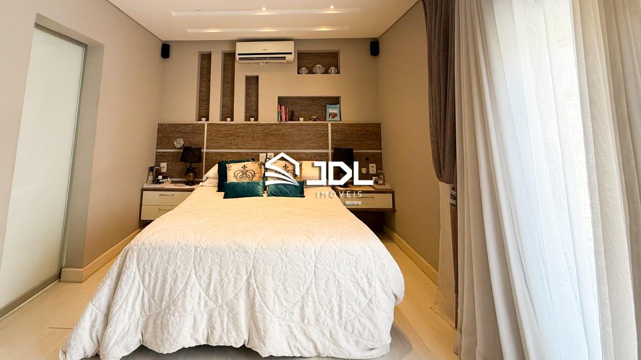 Casa à venda no bairro Escola Agrícola: 