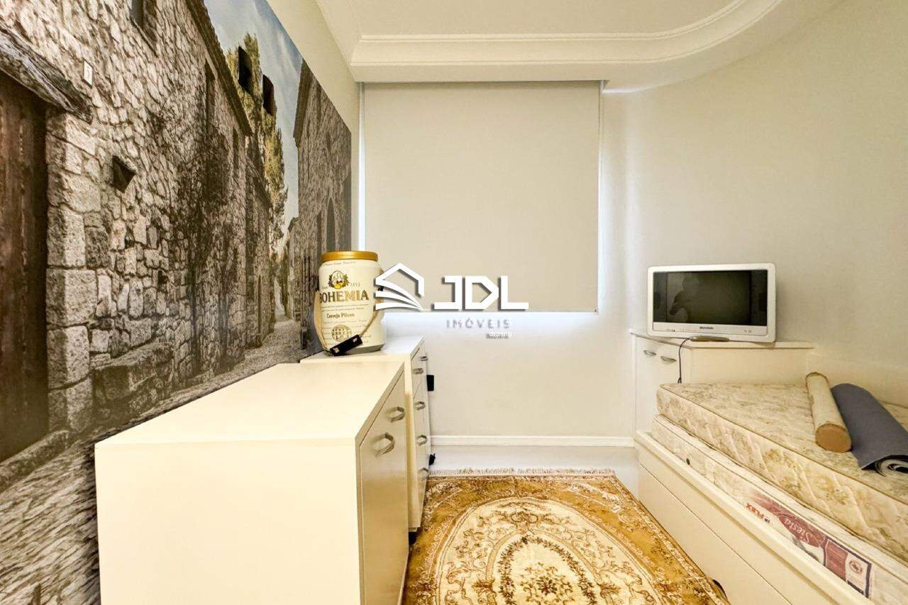 Apartamento à venda no bairro Centro: 