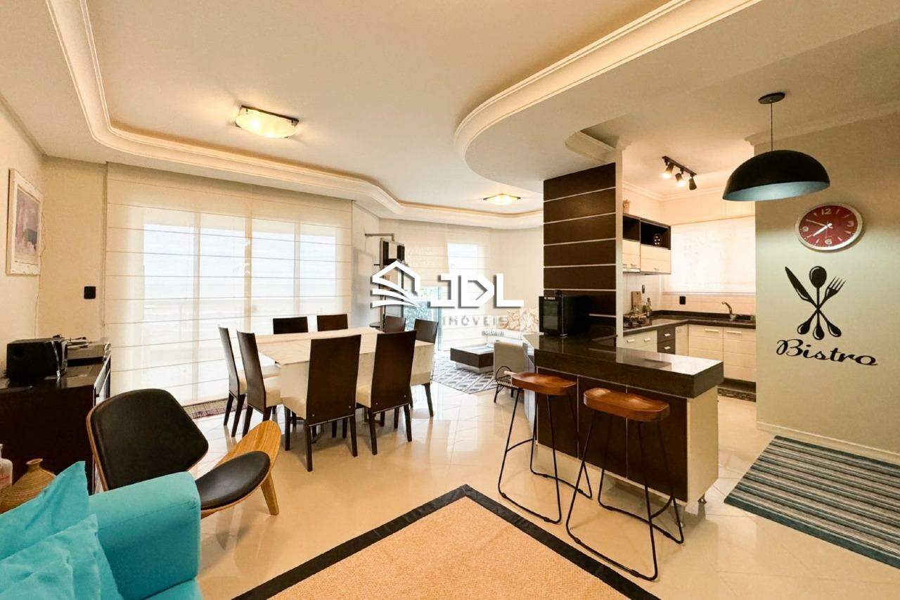 Apartamento à venda no bairro Centro: 