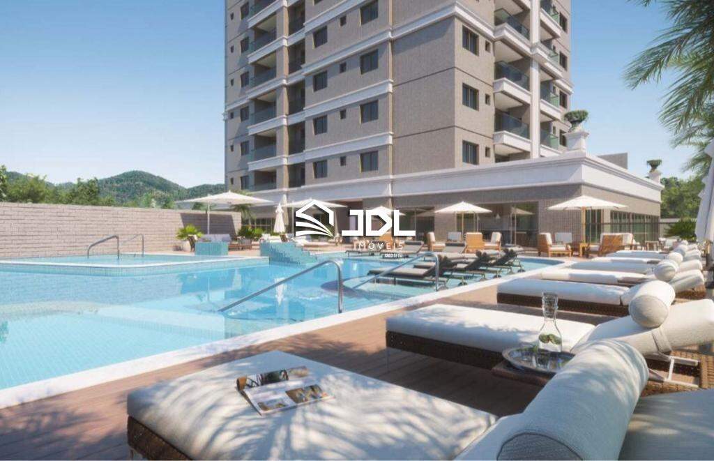 Apartamento à venda no bairro Centro: 