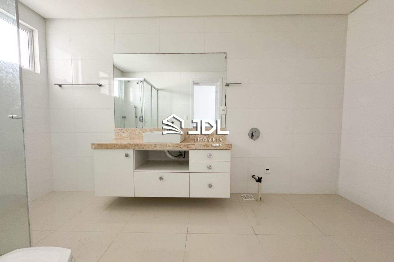 Cobertura à venda no bairro Itoupava Seca: 