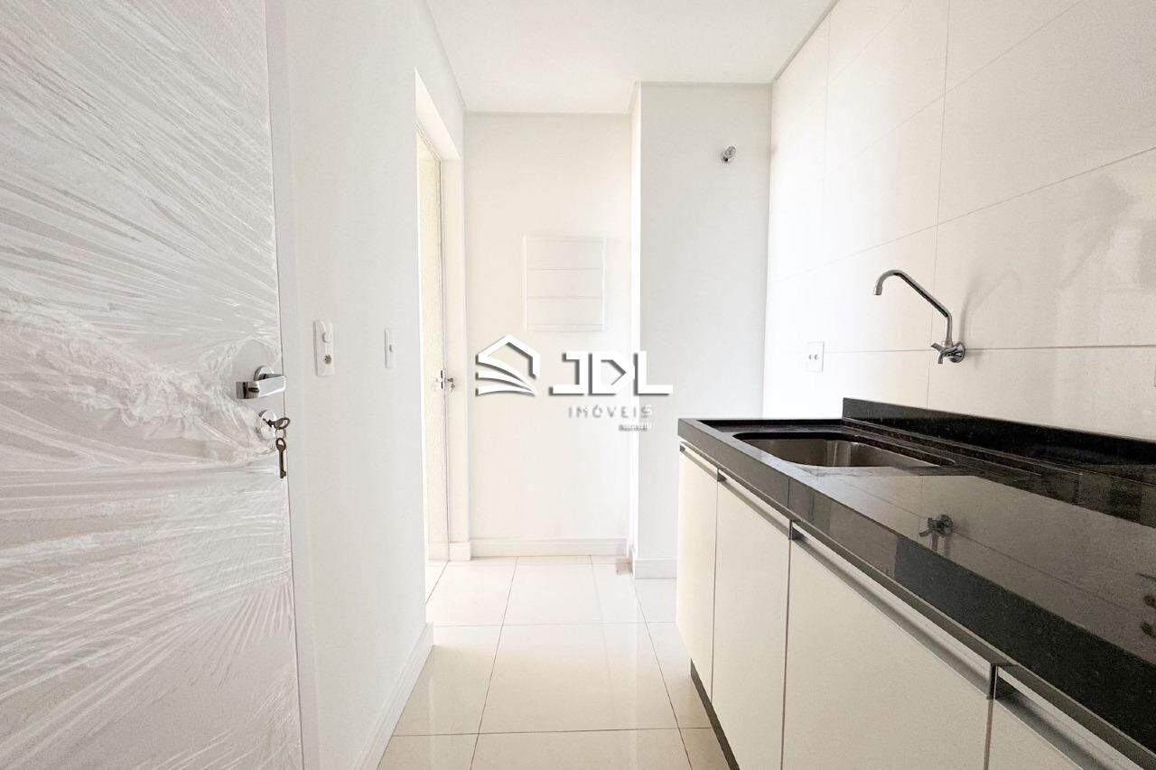 Cobertura à venda no bairro Itoupava Seca: 