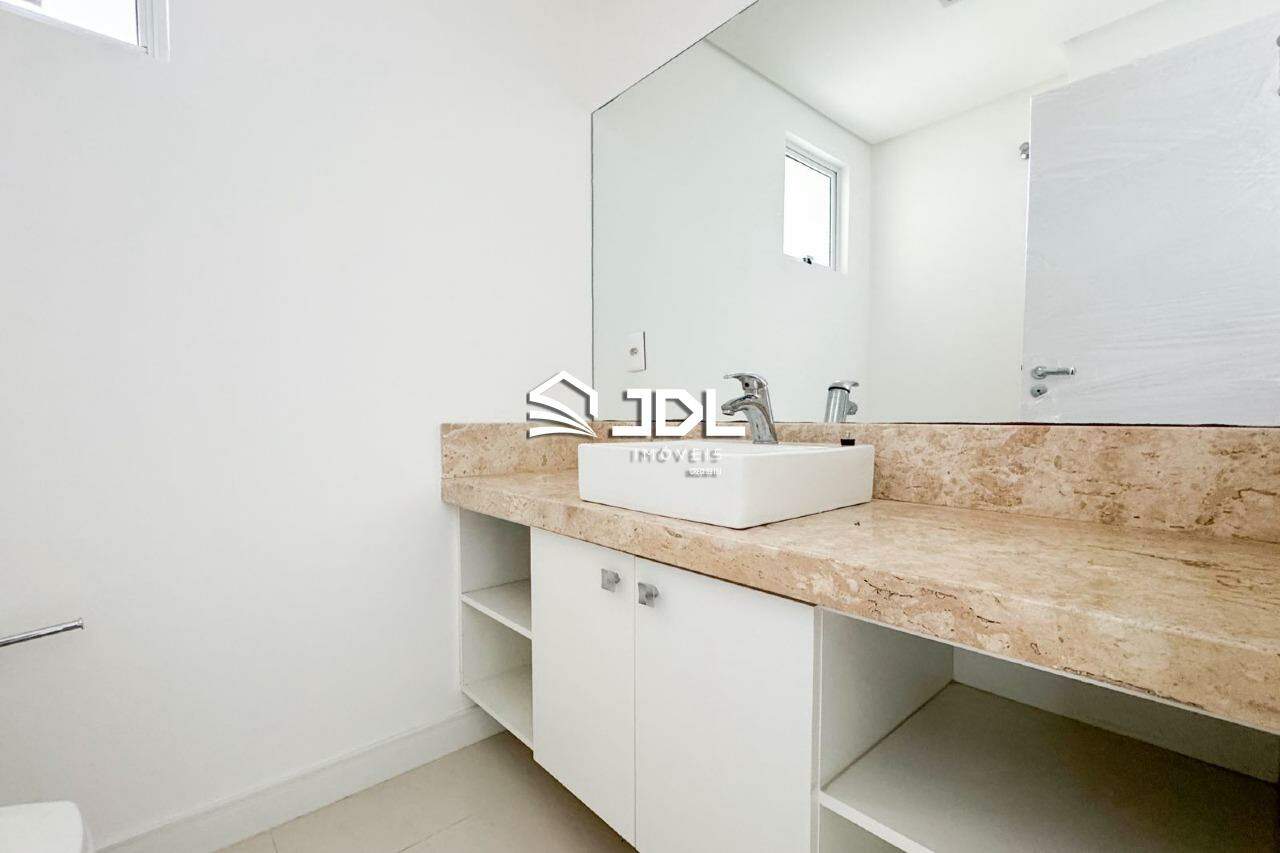 Cobertura à venda no bairro Itoupava Seca: 