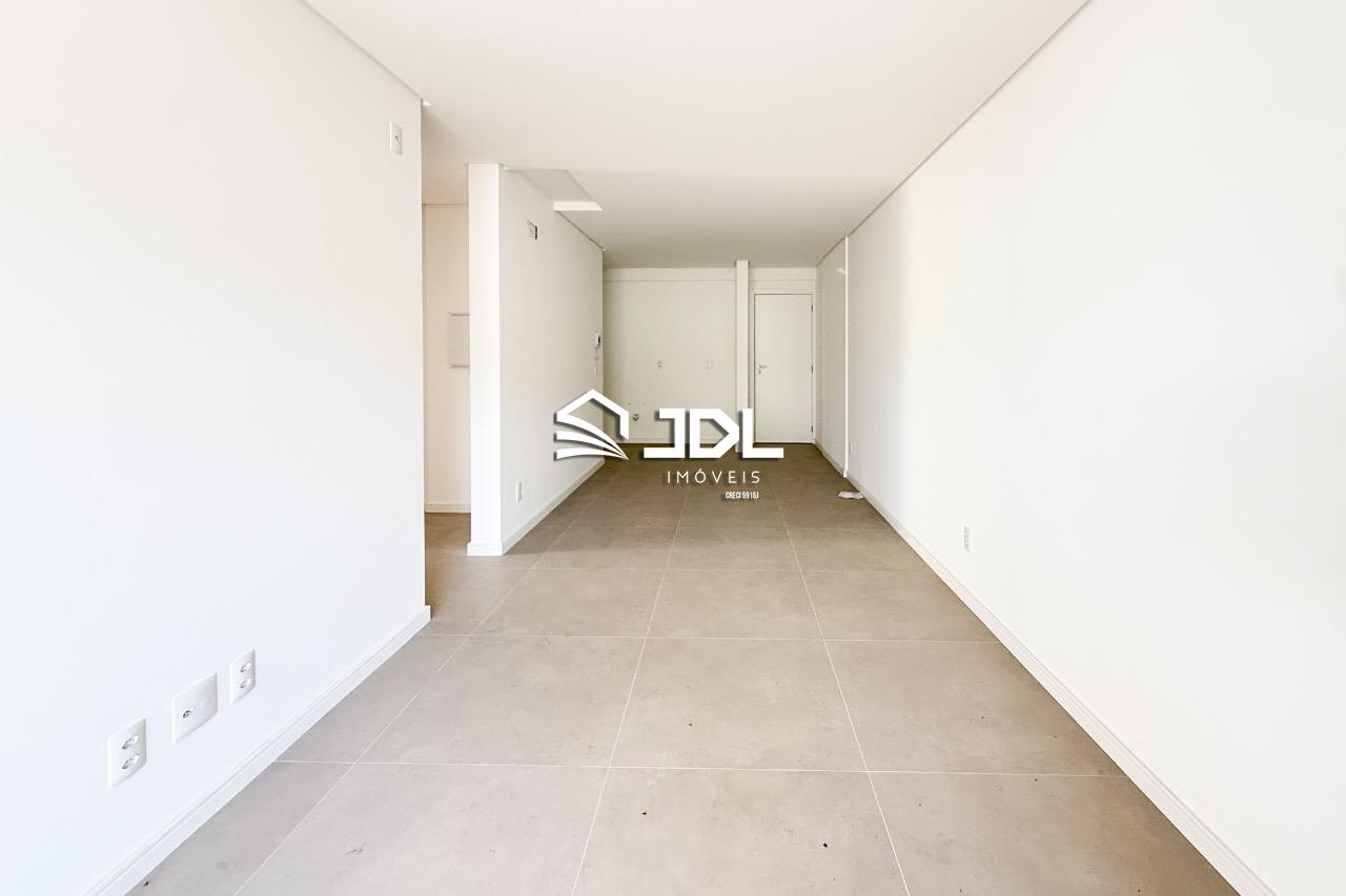 Apartamento à venda no bairro Velha: 