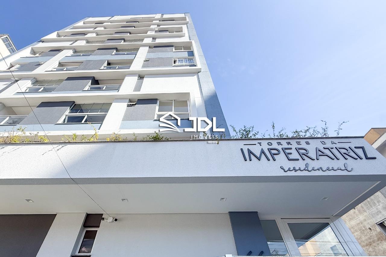 Apartamento à venda no bairro Velha: 