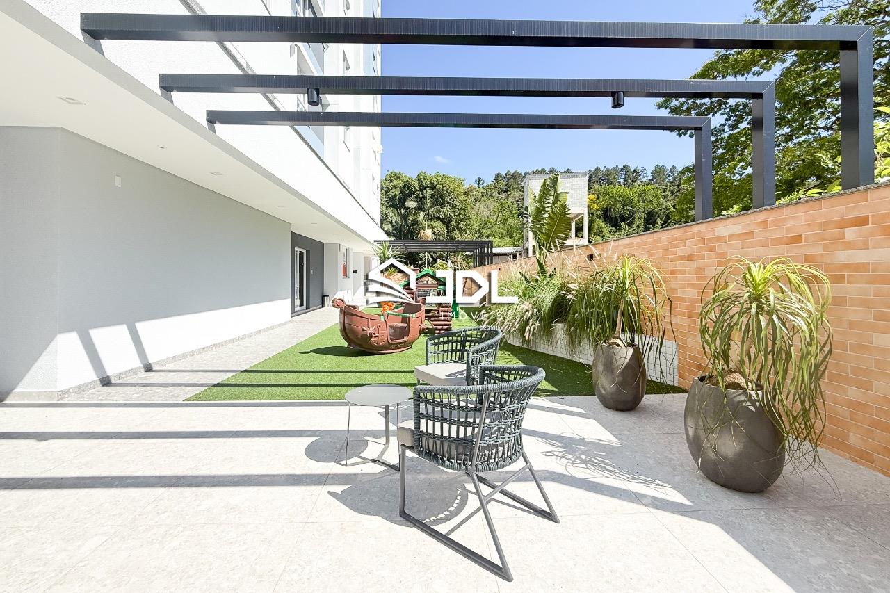 Apartamento à venda no bairro Velha: 