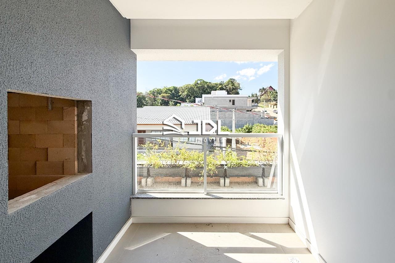 Apartamento à venda no bairro Velha: 