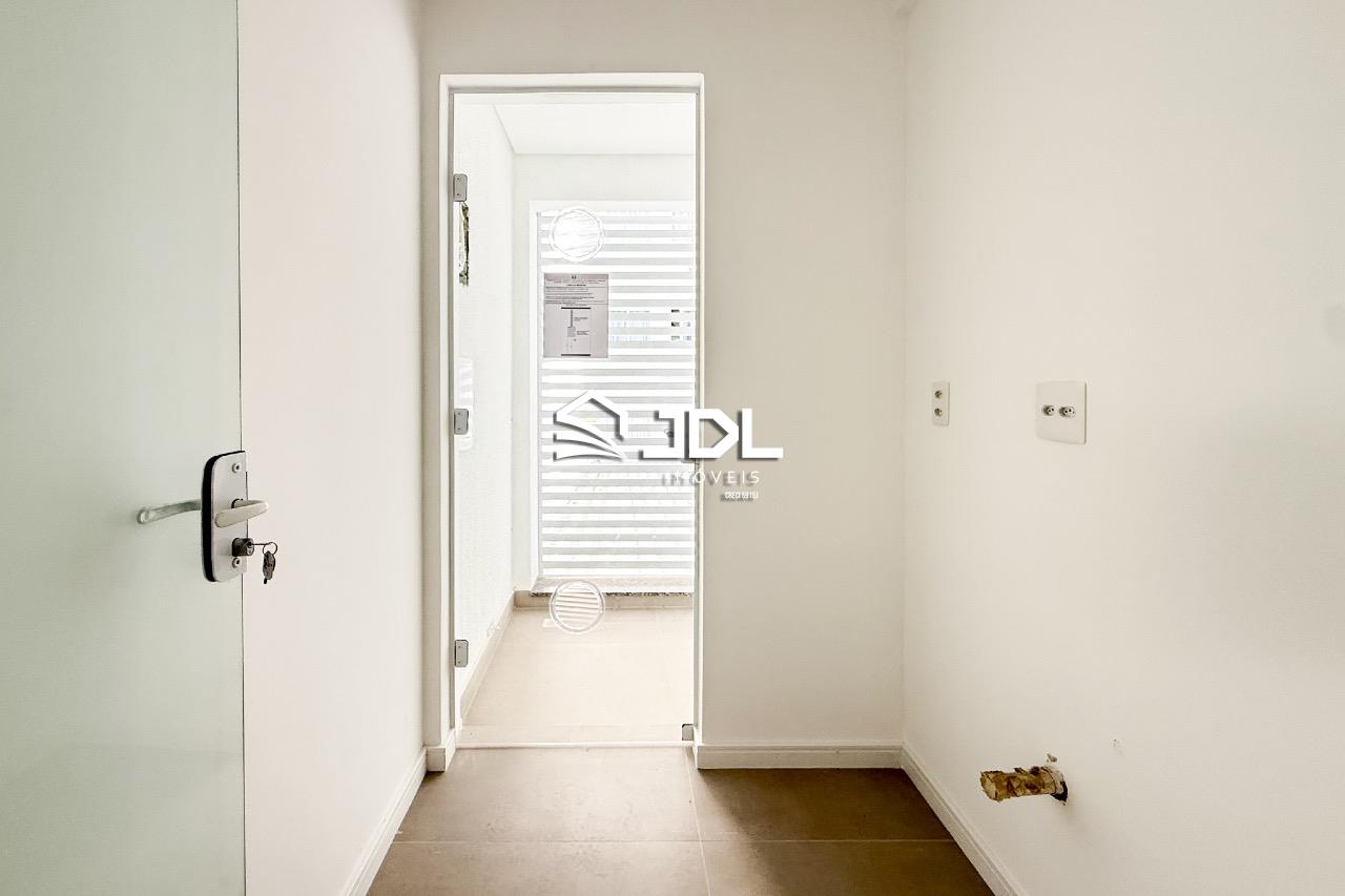 Apartamento à venda no bairro Velha: 