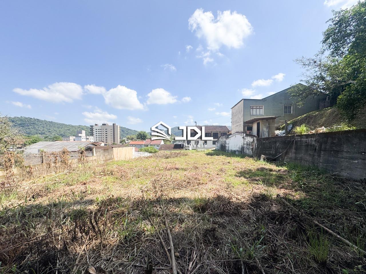 Terreno à venda no bairro Vorstadt: 