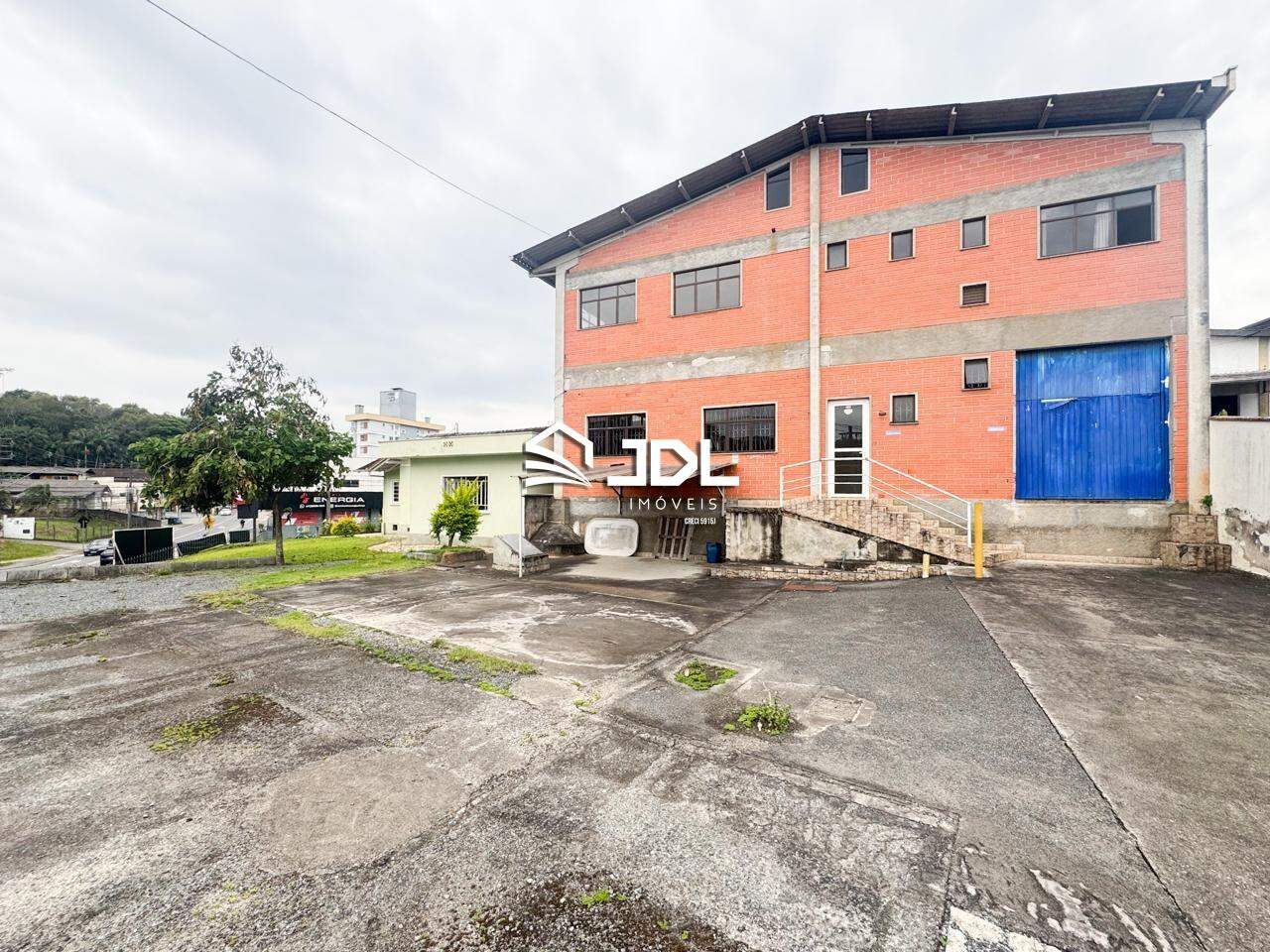 Galpão à venda no bairro Velha: 