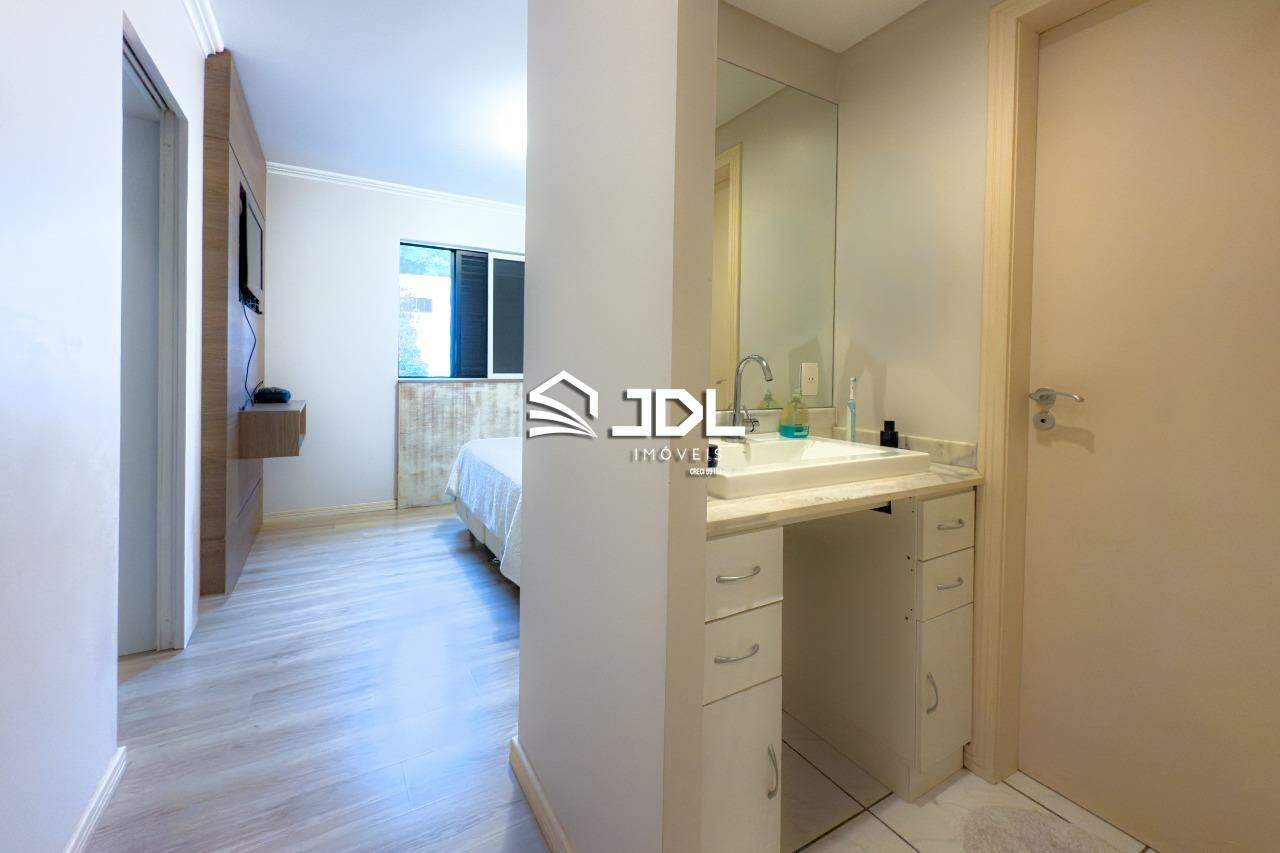 Apartamento à venda no bairro Victor Konder: