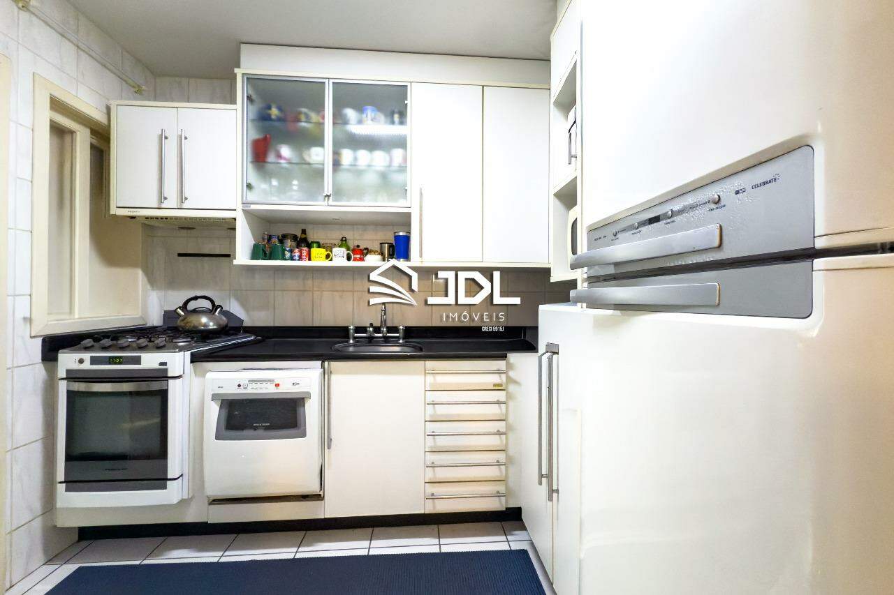 Apartamento à venda no bairro Victor Konder: