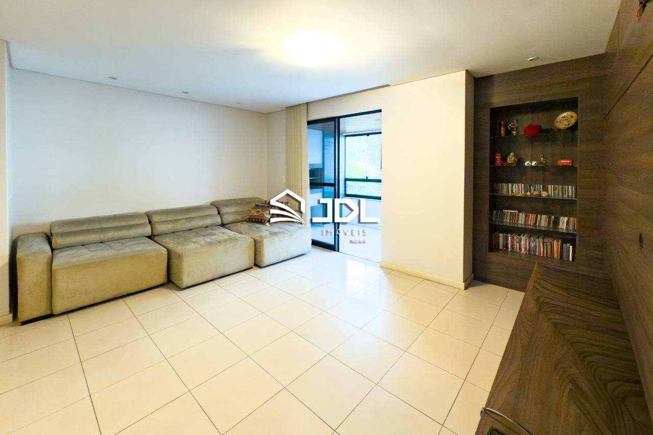 Apartamento à venda no bairro Victor Konder: