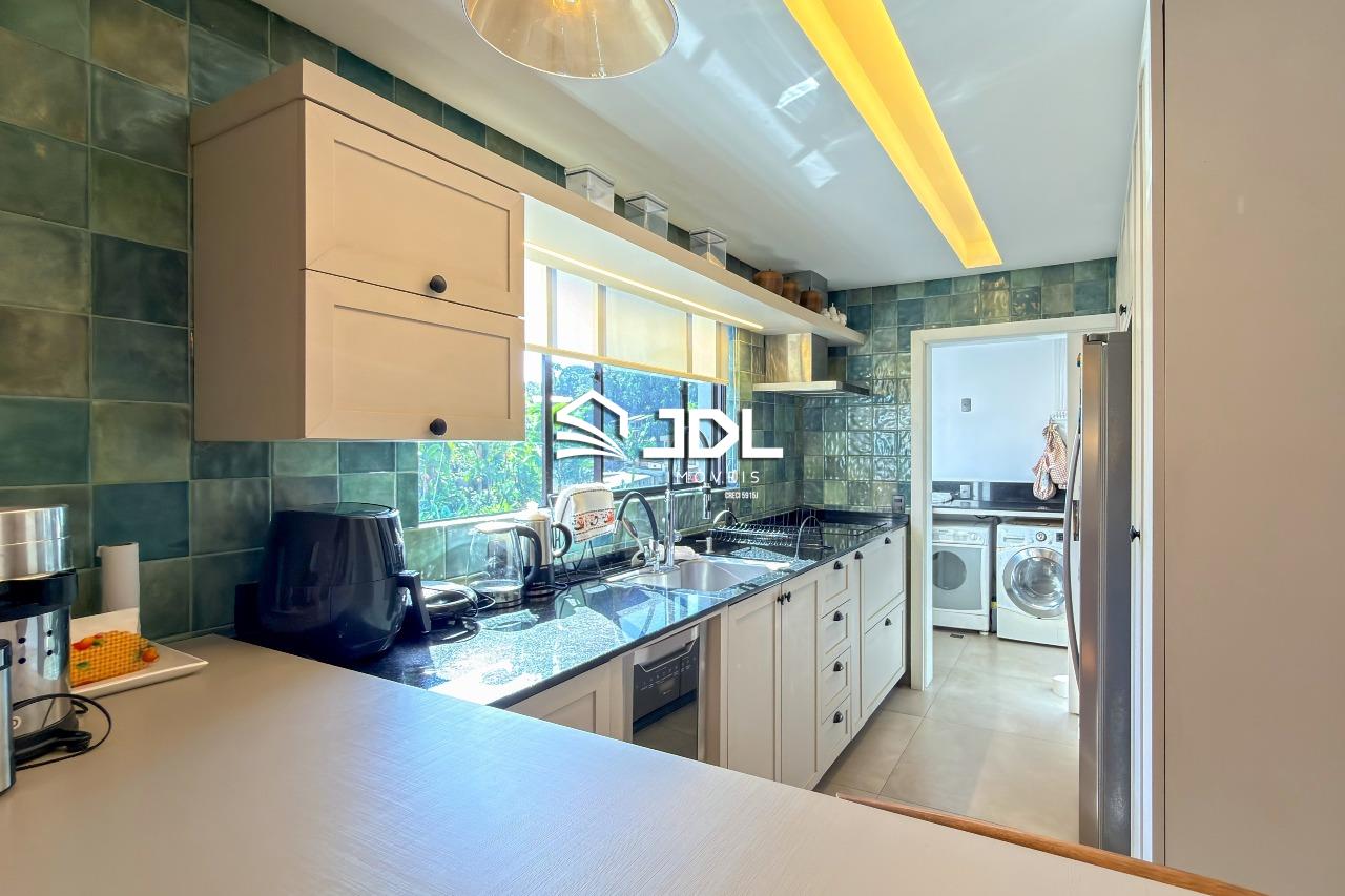 Apartamento à venda no bairro Ponta Aguda: 