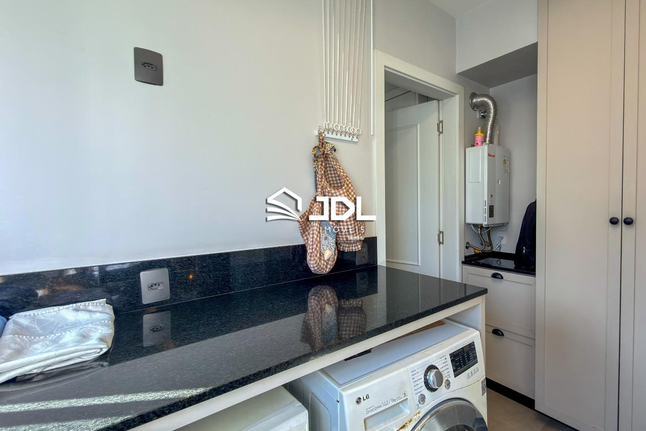 Apartamento à venda no bairro Ponta Aguda: 