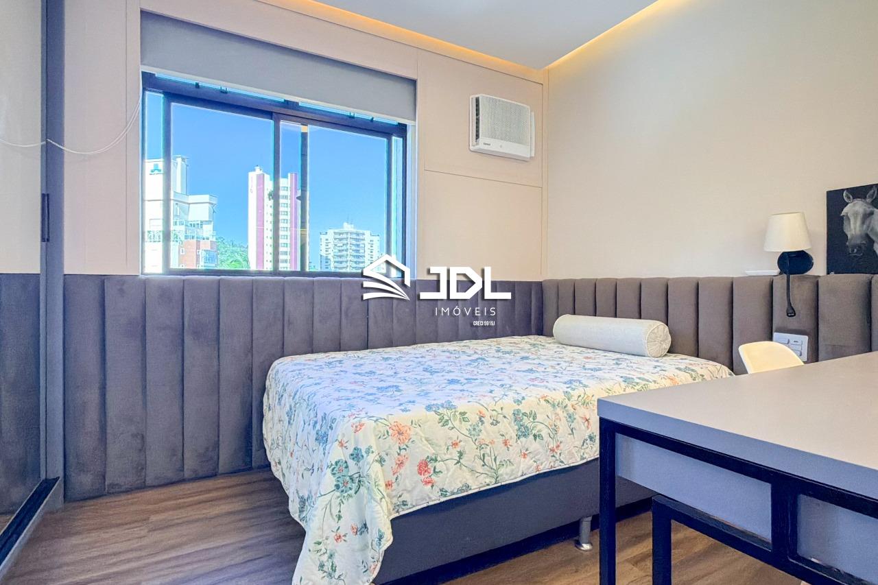 Apartamento à venda no bairro Ponta Aguda: 