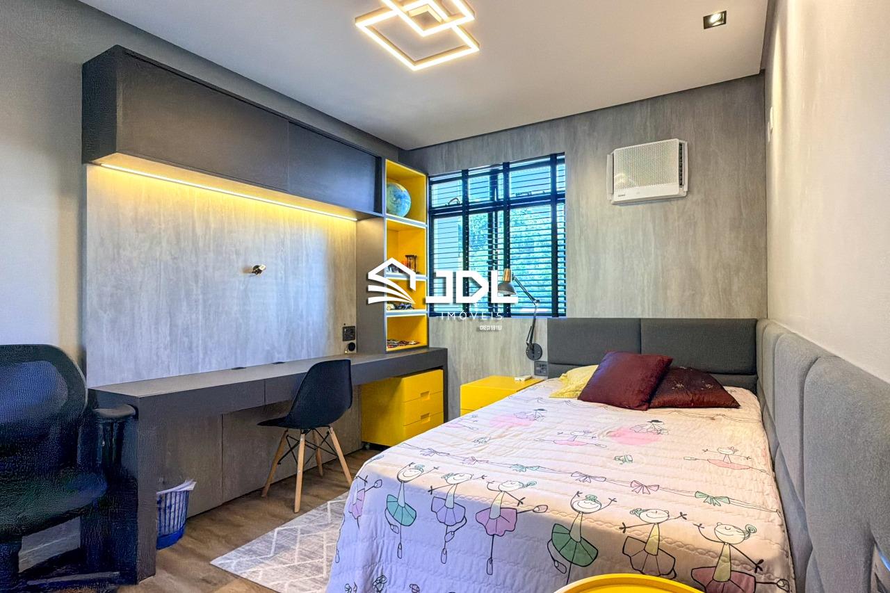 Apartamento à venda no bairro Ponta Aguda: 