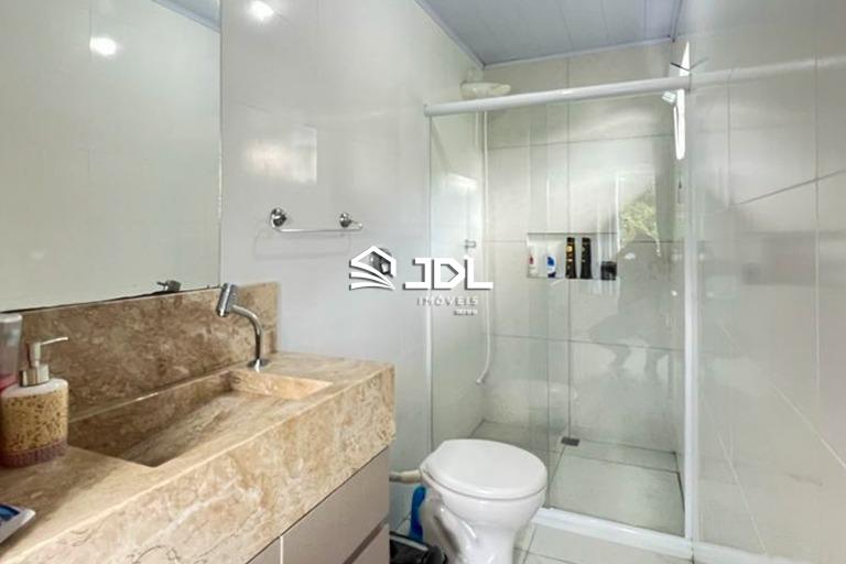 Casa à venda no bairro Ponta Aguda: