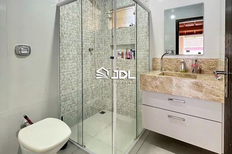 Casa à venda no bairro Ponta Aguda: