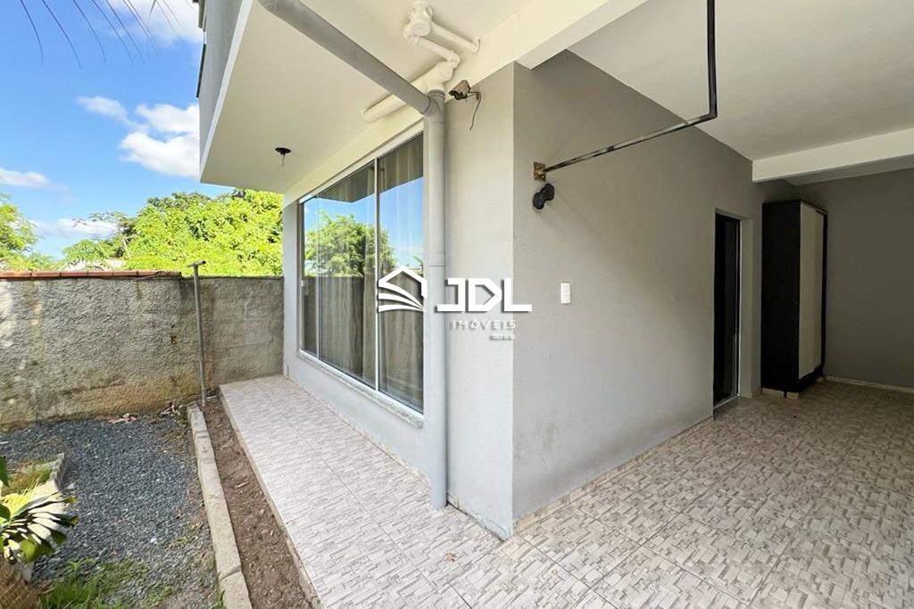 Casa à venda no bairro Ponta Aguda: