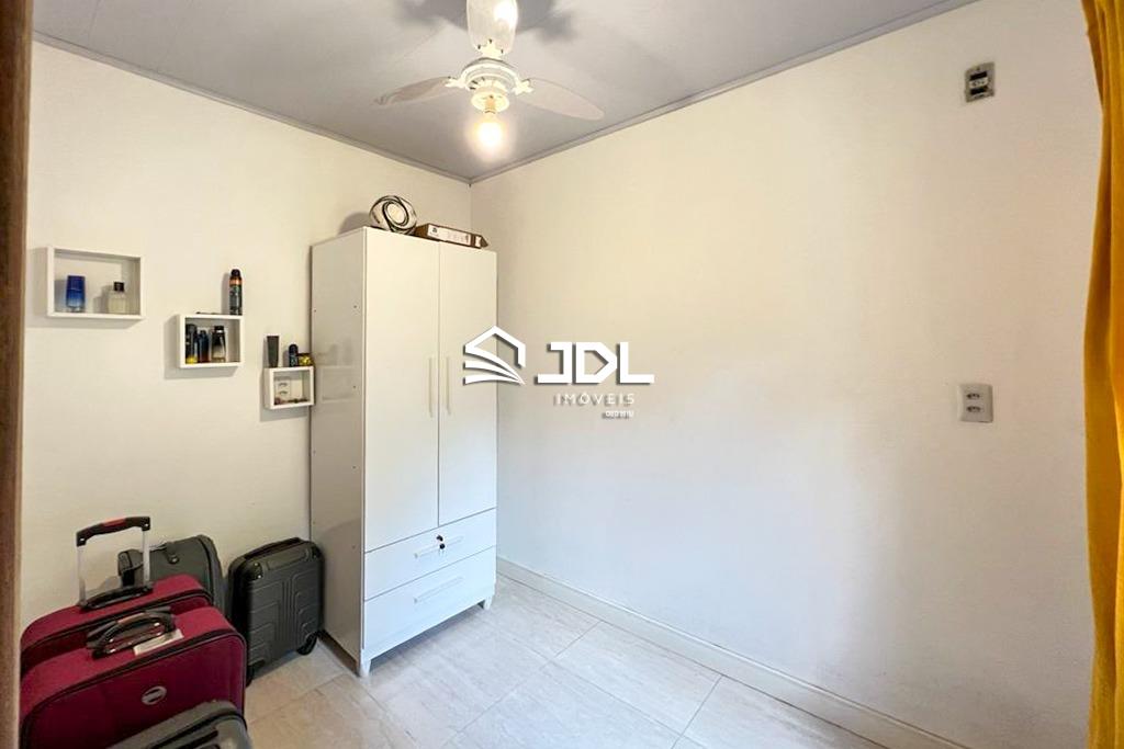 Casa à venda no bairro Ponta Aguda: