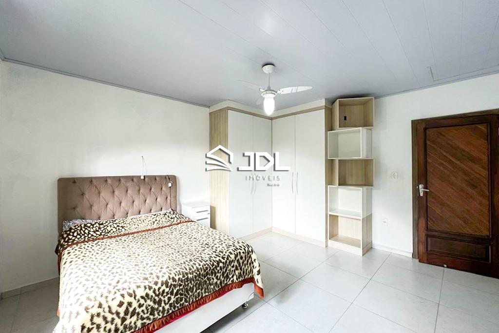 Casa à venda no bairro Ponta Aguda: