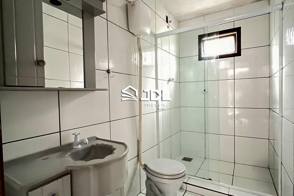 Casa à venda no bairro Ponta Aguda: