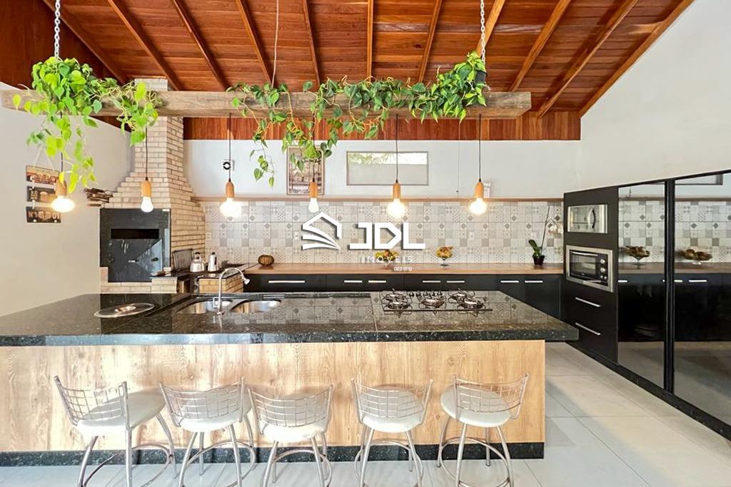 Casa à venda no bairro Ponta Aguda: 