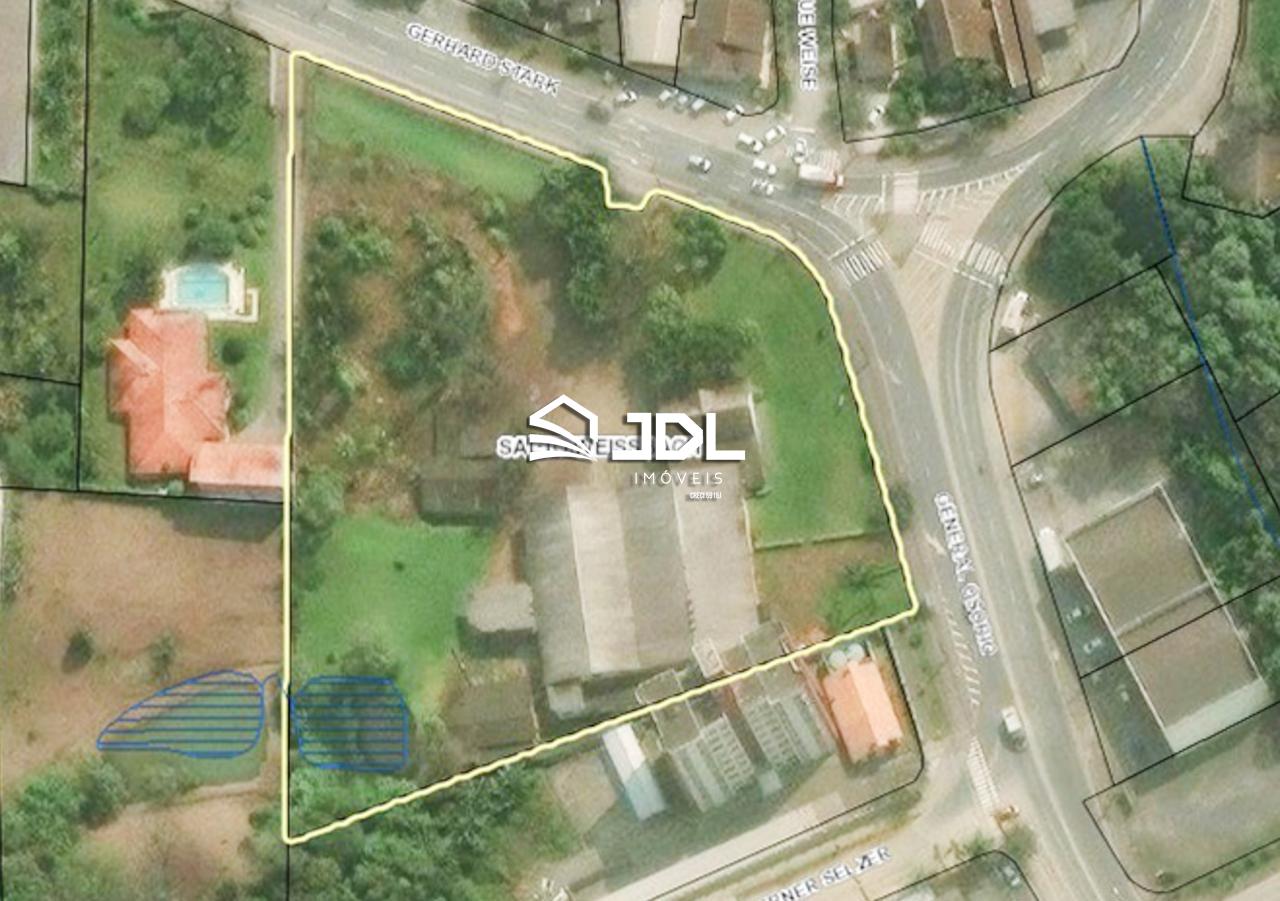Terreno à venda no bairro Salto Weissbach: 