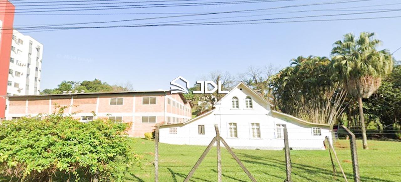 Terreno à venda no bairro Salto Weissbach: 