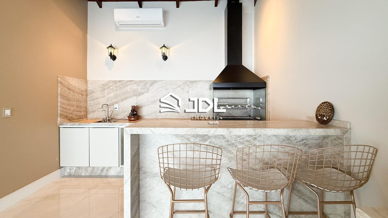 Casa à venda no bairro Velha: 