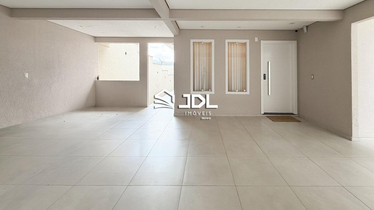 Casa à venda no bairro Velha: 