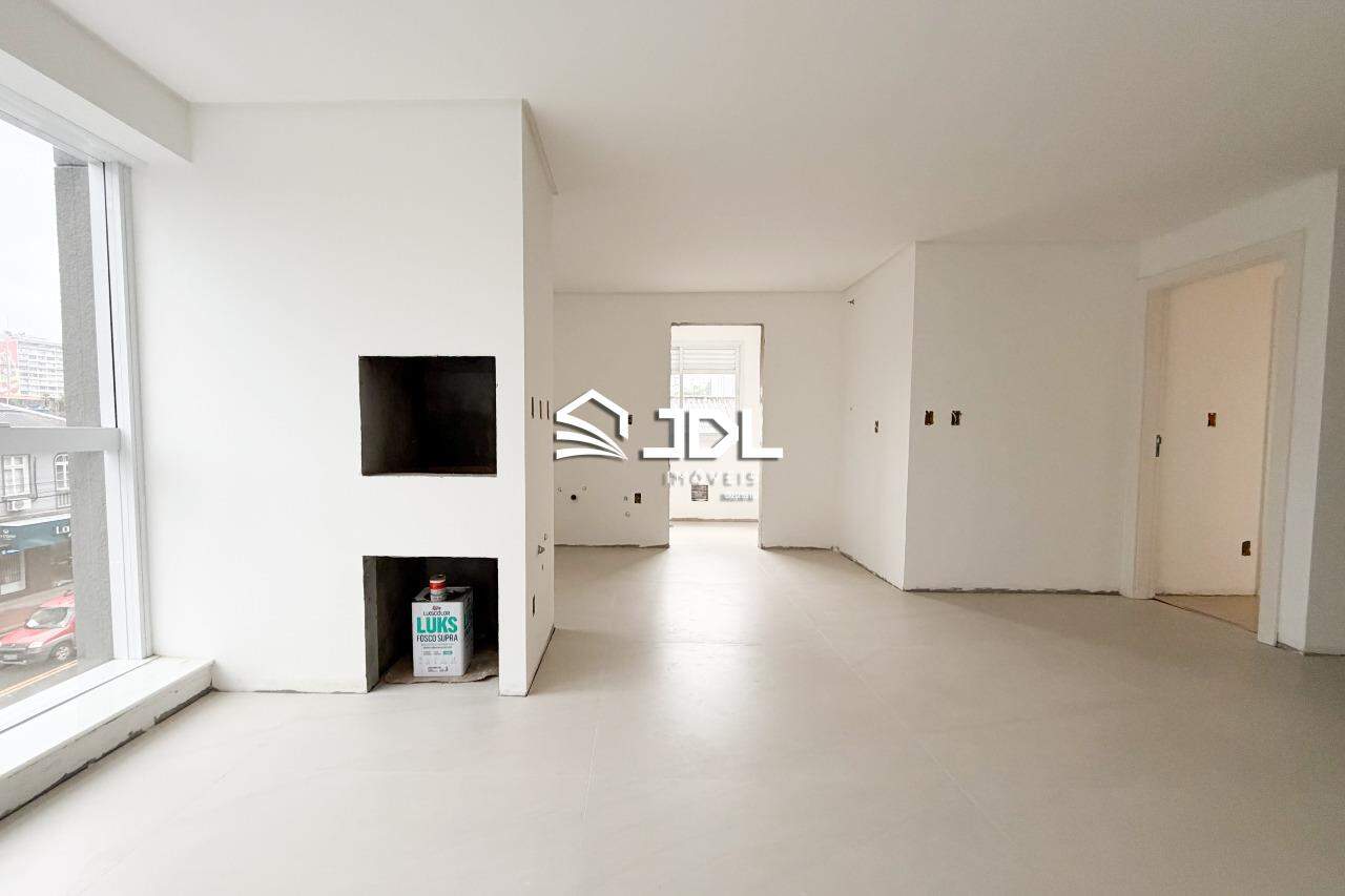 Apartamento à venda no bairro Ponta Aguda: 