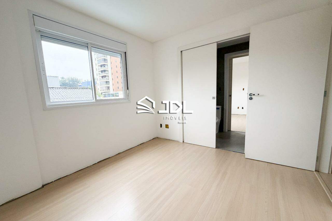 Apartamento à venda no bairro Ponta Aguda: 