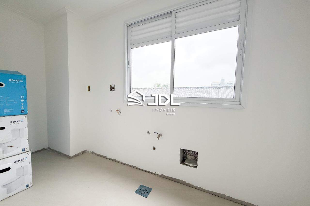 Apartamento à venda no bairro Ponta Aguda: 