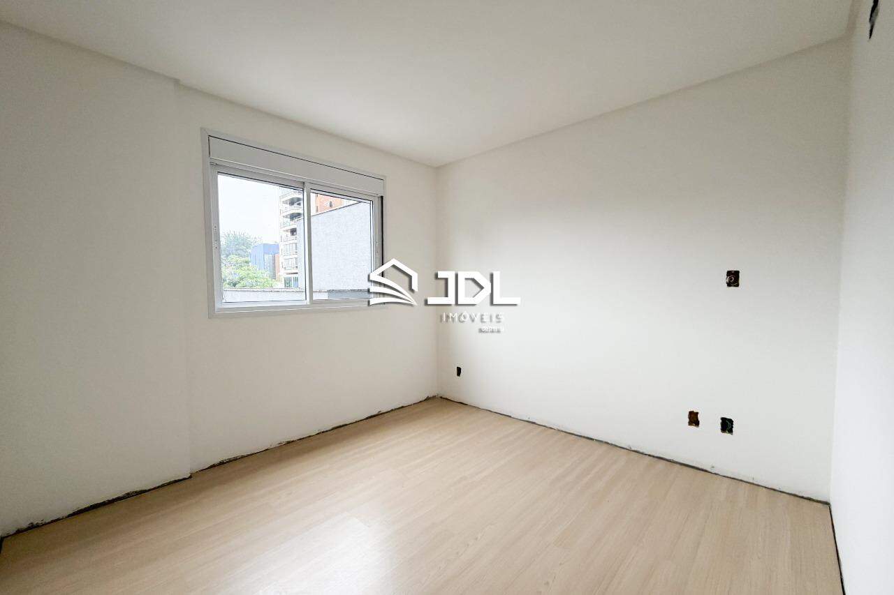 Apartamento à venda no bairro Ponta Aguda: 