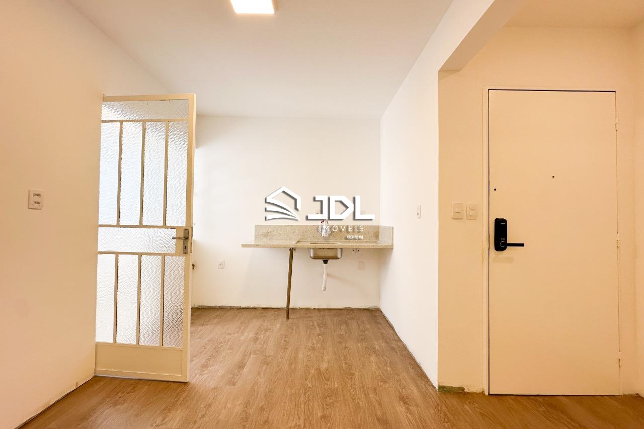 Apartamento à venda no bairro Vila Nova: 