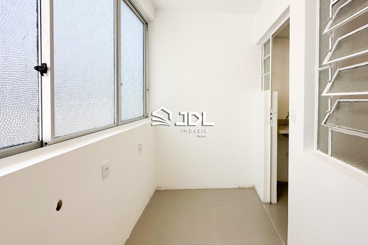 Apartamento à venda no bairro Vila Nova: 