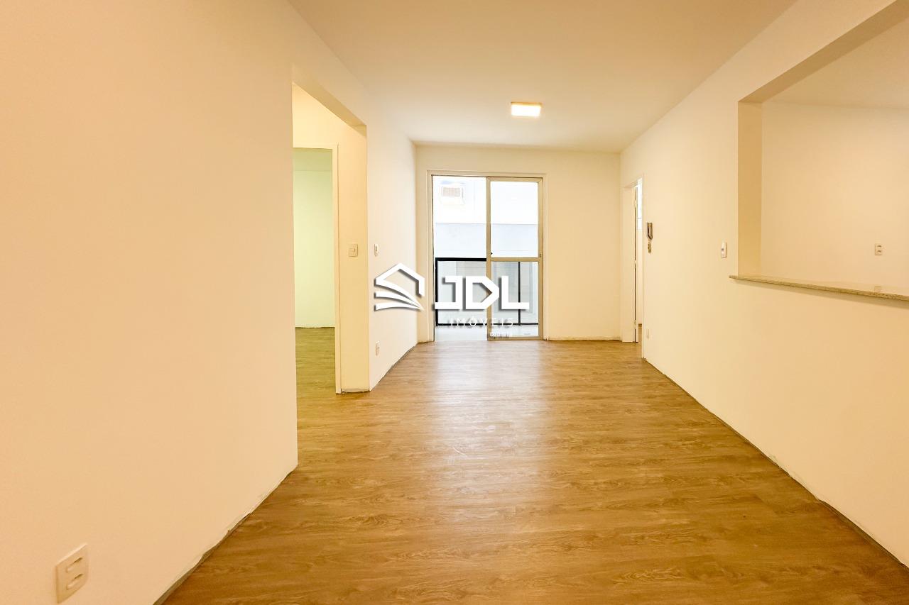 Apartamento à venda no bairro Vila Nova: 