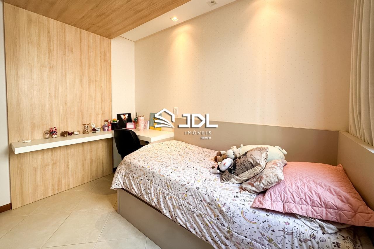 Apartamento à venda no bairro Vila Nova: 